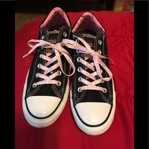 Chuck Taylor All-Star Hello Kitty Converse